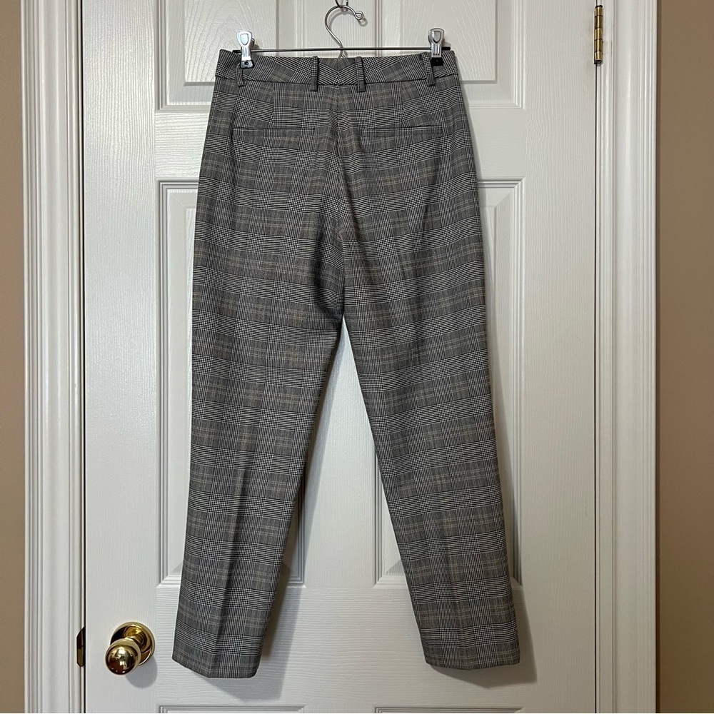 Aritzia Babaton Gray Plaid Quentin Crop Ankle Trouser Dress Pants - Sz 0 - Picture 7 of 15
